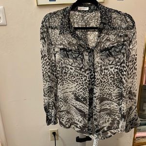 Equipment silk top. Size small